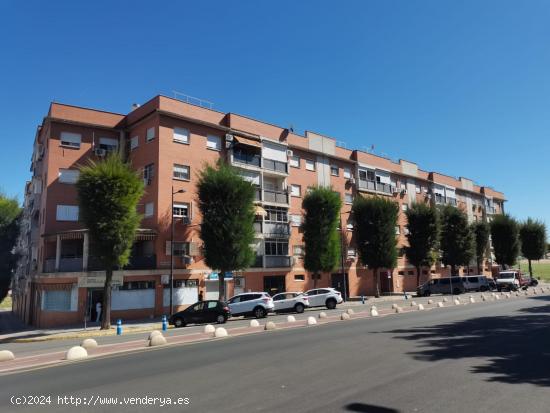 PISO EN VENTA EN MONTEQUINTO VPO - SEVILLA