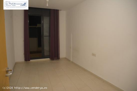 Piso en Venta Rambla Sant Jordi, con inquilino! - BARCELONA