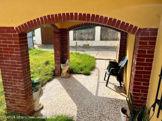  CASA CON TERRENO EN LA MUELA - CADIZ 