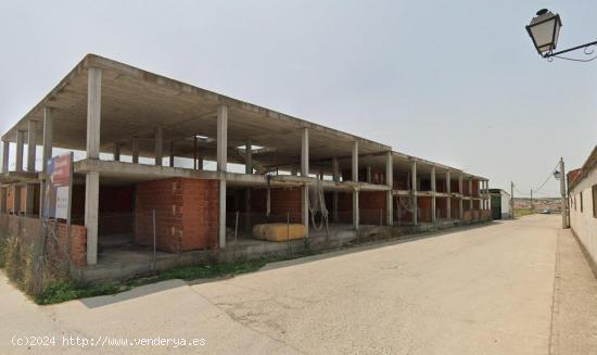 EDIFICO EN CONSTRUCCIÓN PARA 47 VIVIENDAS EN BOROX - TOLEDO