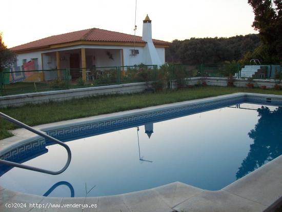 CHALET EN VENTA MANANTIO - BADAJOZ