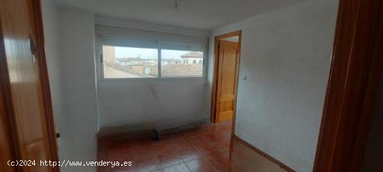 Edificio en venta. ¡Gran oportunidad de inversión en el corazón de Granada! - GRANADA