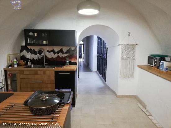 SE VENDE CASA EN ZONA CAMINO DE BORNOS - CADIZ