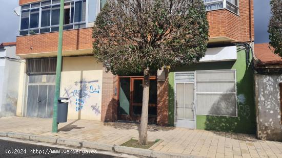 LOCAL COMERCIAL EN VENTA (VALLADOLID) - VALLADOLID