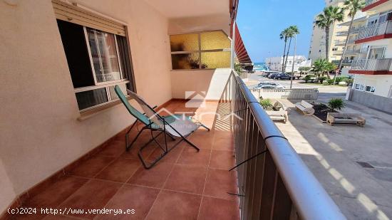 Apartamento con vistas al mar situado en 2ªlínea playa de Tavernes de la Valldigna - VALENCIA