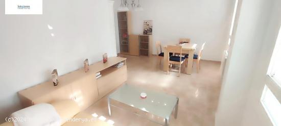 Apartamento seminuevo en Virgen del Pilar y calle La Roda - ALBACETE