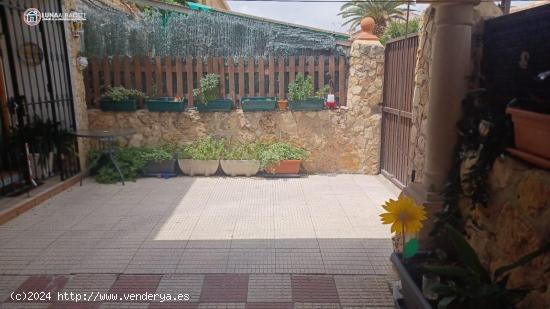 API LUNA INMOBILIARIA VENDE CHALET - ALBACETE