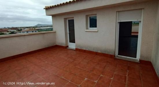 Piso en venta en calle Mayor  El Raal  Murcia - MURCIA