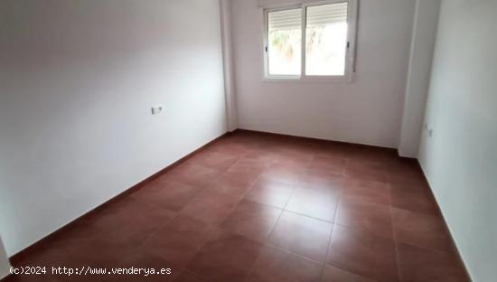 Piso en venta en calle Mayor  El Raal  Murcia - MURCIA