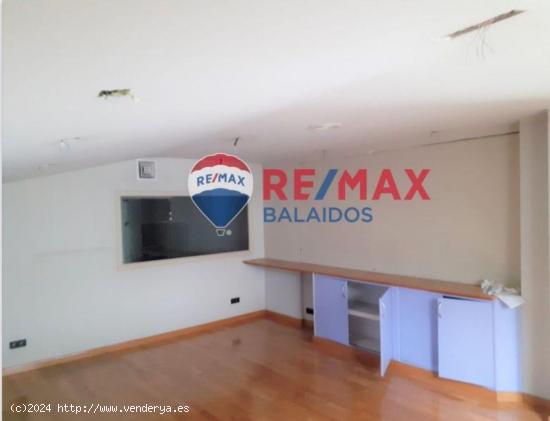 Local en venta en Avenida das Camelias, Vigo - PONTEVEDRA