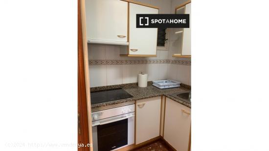 Apartamento entero de 2 dormitorios en Barcelona. - BARCELONA