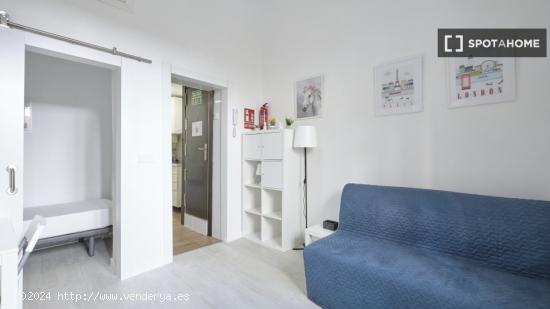 Apartamento de 2 dormitorios en alquiler en Lavapiés - MADRID