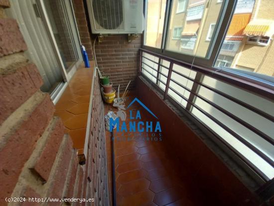 INMOBILIARIA LA MANCHA VENDE PISO EN ZONA ENSANCHE DE 4 DORMITORIOS - ALBACETE