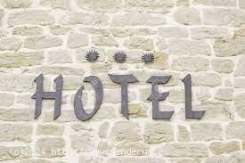 Hotel en venta de tres estrellas - MURCIA