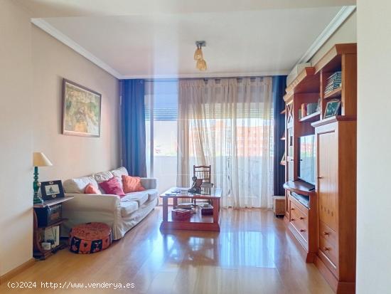 DUPLEX EN ISLA DEL AIRE, HUMANES DE MADRID - MADRID