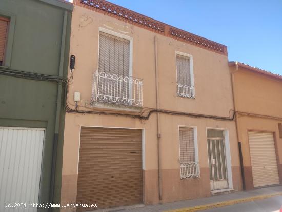 CASA CON MAGNIFICAS OPORTUNIDADES EN EL BARRIO DE SAN ISIDRO - ALBACETE