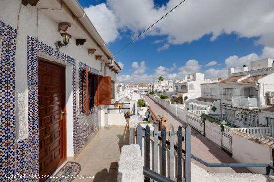 PRECIOSO BUNGALOW EN PLANTA ALTA EN LOS FRUTALES - ALICANTE