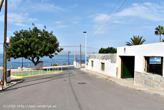  GARAJE FRENTE AL MAR EN LA AZOHÍA - MURCIA 