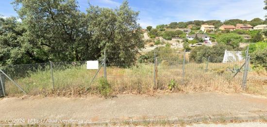 Terreno urbano de 1037 m² con vistas en Las Colinas -El Casar - GUADALAJARA