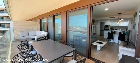 Apartamento moderno y confortable con vistas panorámicas al mar. - MURCIA