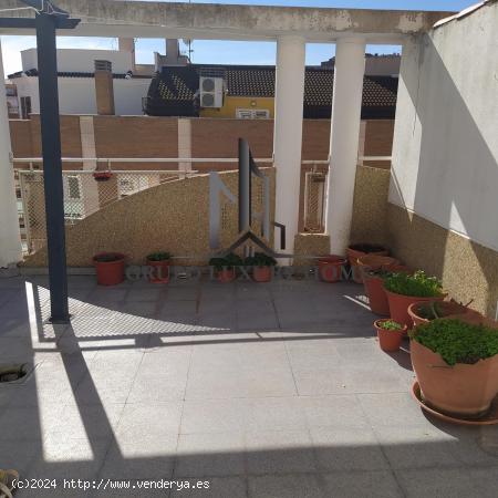 SE VENDE DUPLEX EN ZONA CENTRO-CARRETAS - ALBACETE