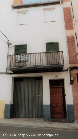 Unifamiliar adosada en venta  en Mora d Ebre - Tarragona