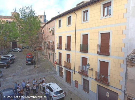 PISO REFORMADO EN EL CASCO HISTORICO DE TOLEDO