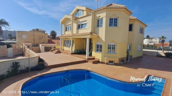 CHALET EN VENTA PRIMERA LINEA DEL MAR MEDITERRANEO EN LA MANGA