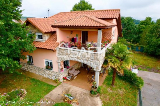 PRECIOSO CHALET INDEPENDIENTE A 10 MINUTOS DEL CENTRO DE LEÓN