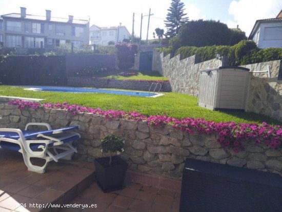 ¿Sabes esa casa con piscina, cerca de la playa con la que sueñas? ¡Aquí está!