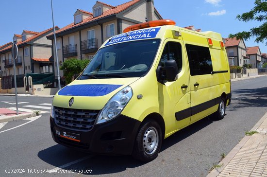  Renault Master L3H2 2.3 Dci 125cv Ambulancia - VILLARES DE LA REINA 