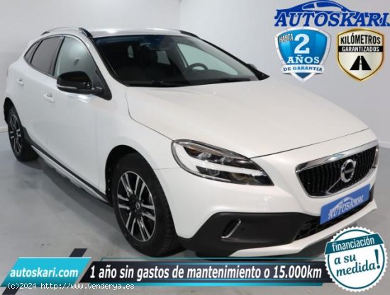 VOLVO V40 Cross Country en venta en AlcalÃ¡ de GuadaÃ­ra (Sevilla) - AlcalÃ¡ de GuadaÃ­ra