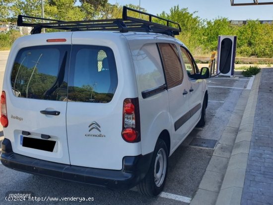 Citroen Berlingo Talla M BlueHDi 75CV de 2017 con 105.000 Km por 7.433 EUR. en Girona