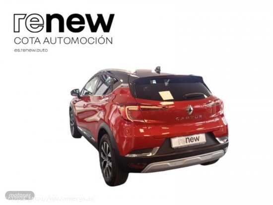 Renault Captur MY2022 TECHNO TCE 90CV de 2023 con 5.800 Km por 22.000 EUR. en Madrid