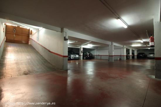 Plaza de parking coche grande en Zona Sant Joan, junto a los Juzgados de Vilanova - BARCELONA