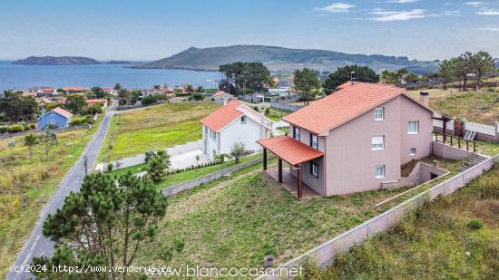 ¡¡Tu Refugio Perfecto en Seiruga: Espaciosa Casa con terreno y con Vistas al mar !! - A CORUÑA