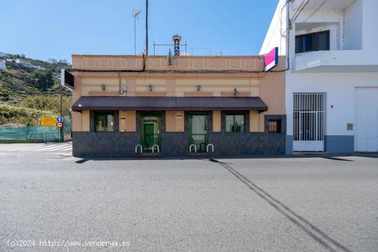 Edificio Multifuncional con Negocio Activo en Venta. Oportunidad de Inversión - LAS PALMAS