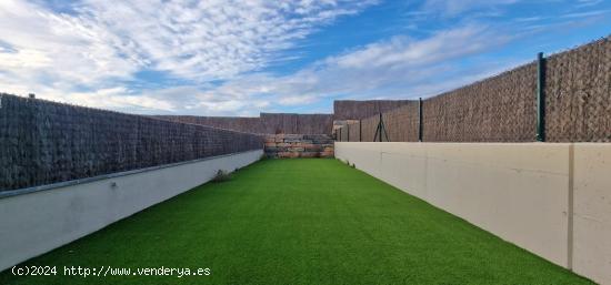 CASAS ADOSADAS EN NAVARCLES - BARCELONA