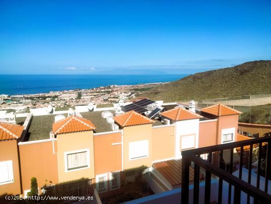 Amplio Adosado de 2 dormitorios en Roque del Conde - SANTA CRUZ DE TENERIFE