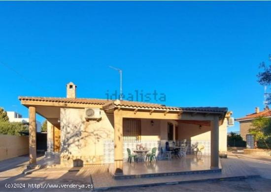 VENTA de Chalet independiente en los Girasoles - ALICANTE