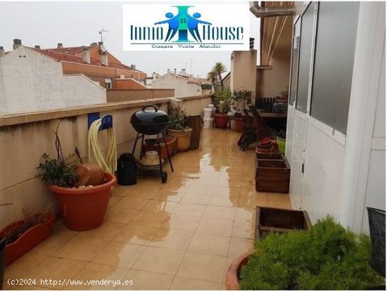 INMOHOUSE AB VENDE ÁTICO-DUPLEX EN BARRIO SAN PEDRO - ALBACETE