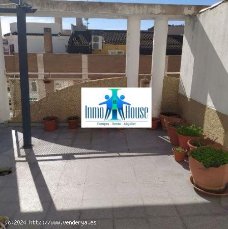 T083. INMOHOUSE VENDE FANTASTICO ATICO EN PLENO CENTRO - ALBACETE