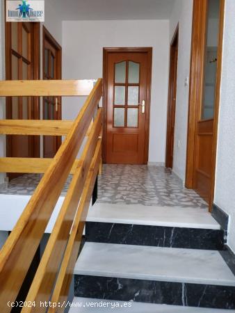 SE VENDE CHALET EN MADRIGUERAS - ALBACETE - ALBACETE