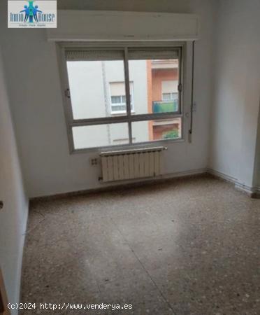 Inmohouse vende excelente apartamento. - ALBACETE