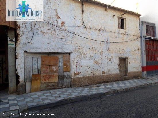  CASA EN VENTA EN ZONA INDUSTRIA - ALBACETE 