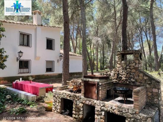 CHALET EN PINARES DEL JUCAR - ALBACETE