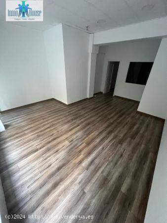 LOCAL COMERCIAL - ( SEMICENTRO ) - ALBACETE