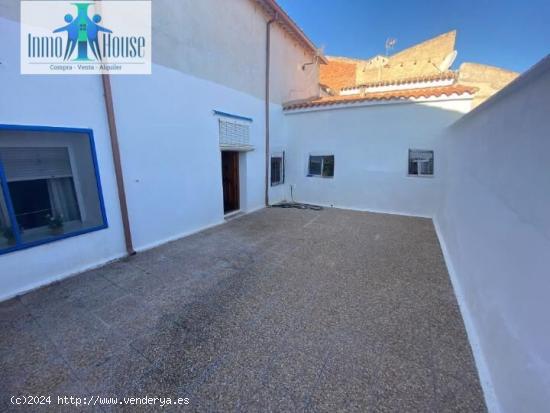 INMOHOUSE VENDE FANTASTICA CASA EN EL CENTRO DE BALAZOTE - ALBACETE