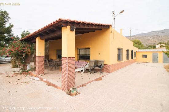 Se Vende en Crevillent - ALICANTE