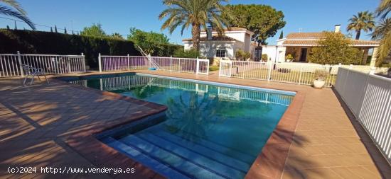 CHALET EN PERLETA - ALICANTE